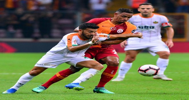 Spor Toto Süper Lig: Galatasaray: 1 - Aytemiz Alanyaspor: 0  (İlk Yarı)