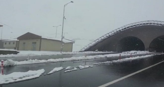 Ovite Kar Yağdı, Ulaşım Tünelden Sağlanıyor