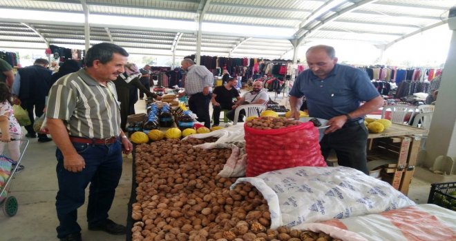 Simav Cevizi Pazarın Gözdesi