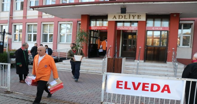 Boluda, 74 Yıllık Adliye Binasına Veda Töreni Düzenlendi