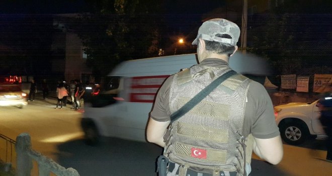 Emniyet Teyakkuzda, Özel Harekat Polisiyle Yolları Beklediler