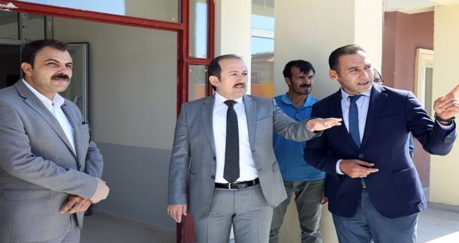 Vali Pehlivan Çoruh Mesleki Teknik Anadolu Lisesi İnşaatında İncelemelerde Bulundu