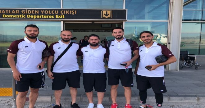 Elazığspor 17 Kişilik Kadro İle Giresuna Gitti