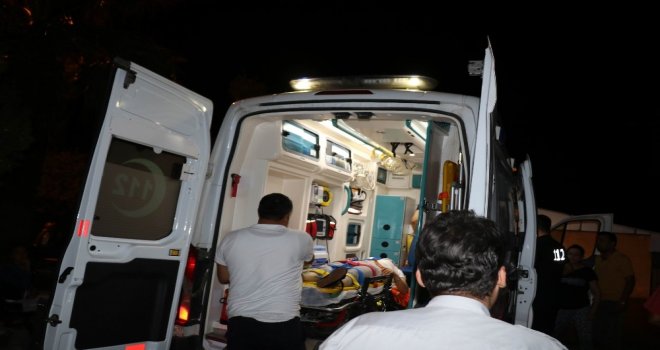 Zonguldakta Trafik Kazası: 2Si Çocuk 7 Yaralı
