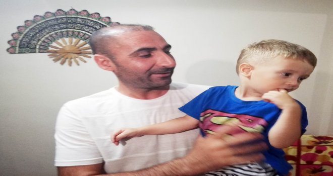 Minik Yiğit Efe, Kendisini Dumanlardan Kurtaran Kahramanı İle Buluştu