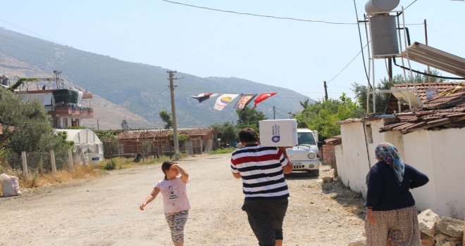 Büyükşehir Belediyesi Dar Gelirli Aileleri Sevindirdi