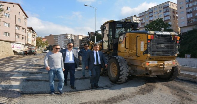 Sakinderede Belediye Asfalt Çalışması Başlattı