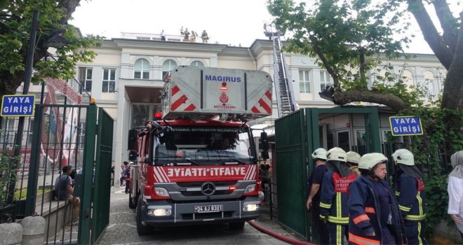 Mimar Sinan Güzel Sanatlar Üniversitesinde Korkutan Yangın