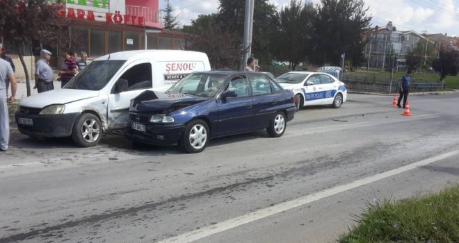 Tavşanlıda Trafik Kazası: 1 Yaralı