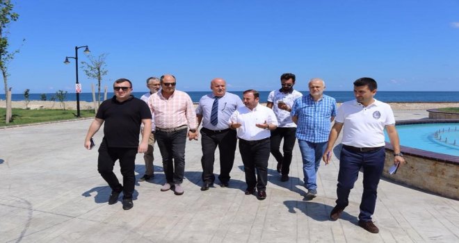 Milletvekili Öztürkten “Botanik Bahçeye, Fındık Durağı” Önerisi