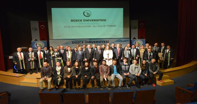 Düzce Üniversitesinde 2018-2019 Akademik Yılı Açılış Töreni Gerçekleştirildi