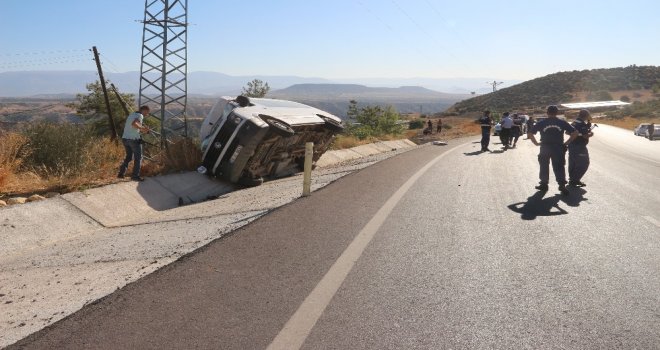 Mersinde Cenaze Dönüşü Kaza: 1 Ölü, 6 Yaralı