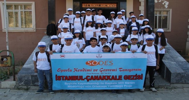 Başkaleli Öğrencilerin Çanakkale Ve İstanbul Gezileri Sürüyor