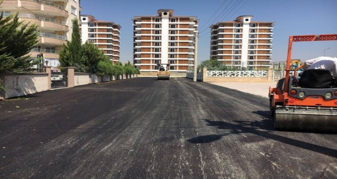 Altınşehir Mahallesinde Asfalt Çalışması