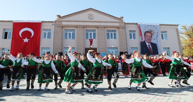 Cumhurbaşkanı Erdoğan Gagavuzyada Kültür Evi Açılışını Yaptı