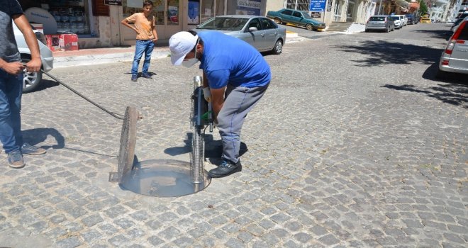 Aksekide Sivrisinekle Mücadele Çalışmaları Devam Ediyor