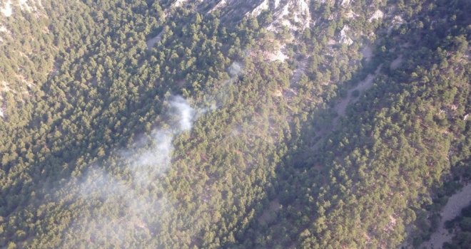 Antalyadaki Orman Yangınını Söndürme Çalışmaları Devam Ediyor