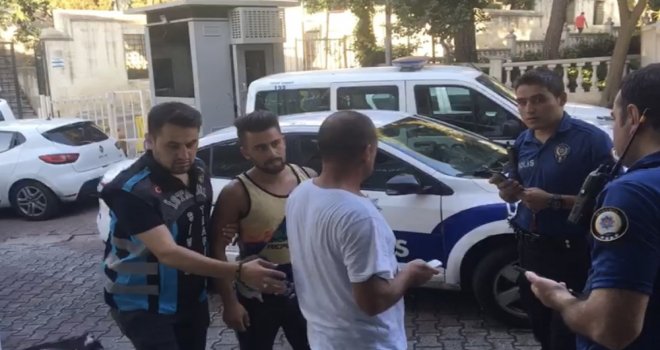 (Özel) İstanbulda Sevgilisiyle Tek Teker Üstünde Terör Estiren Maganda Yakalandı