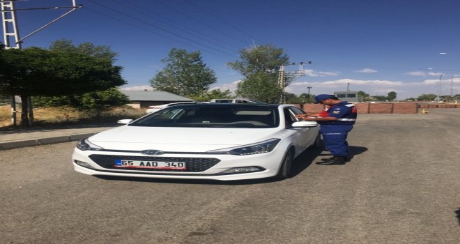 Jandarmanın Tatil Mesaisi Devam Ediyor