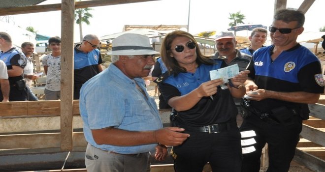 Polisten Kurban Satıcılarına Sahte Para Uyarısı