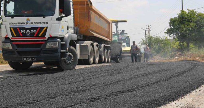 Büyükşehir asfalt çalışmalarını kararlılıkla sürdürüyor