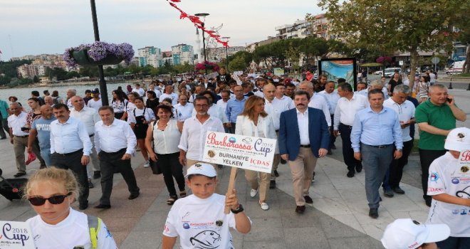 Çanakkalede Uluslararası Barbarossa  Cup Yelken Yarışları İçin Kortej