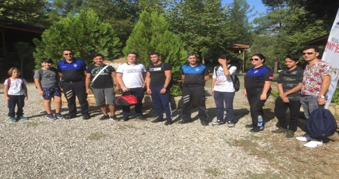 Antalya Polisinden Öğrencilere Rafting