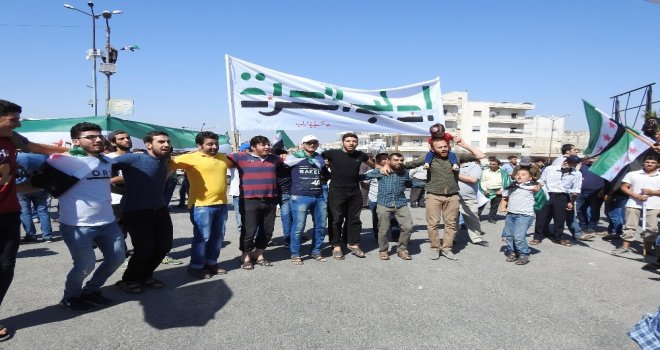 İdlibde Halk Türklere Şükran, Esada Öfke Gösterisi Yaptı