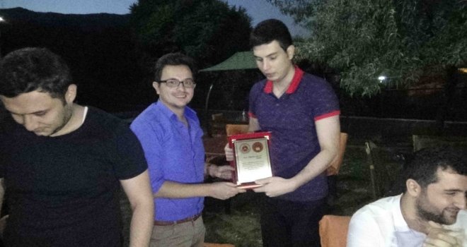 Kulp Adliyesi Savcı Ve Hakimlerine Veda Yemeği