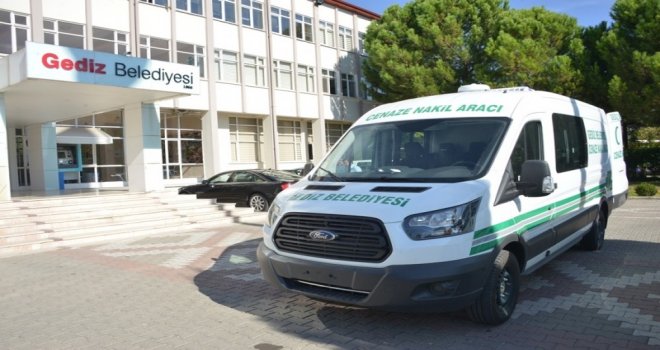 Gediz Belediyesine Yeni Cenaze Nakil Aracı
