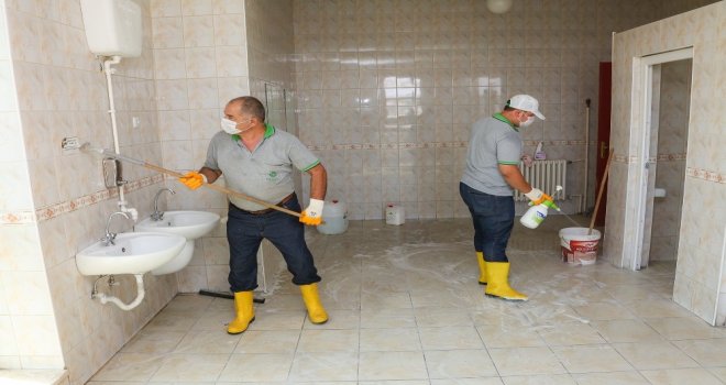 Meramda Okullar Yeni Eğitim Yılına Hazırlanıyor