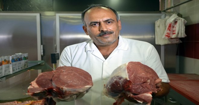 Gizli Kasap Timi Acemi Kasaplara Göz Açtırmayacak