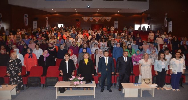 “Güçlü Kadın, Güçlü Aile, Güçlü Türkiye” Sloganıyla Yola Çıktılar