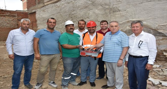 Alaşehirde Sit Sorunu Çözüldü, İlk Temel Atıldı