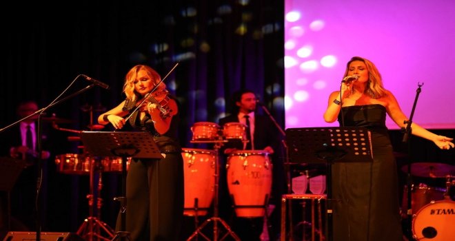 Hasta Çocuklar İçin Tek Ses, Tek Yürek Oldular