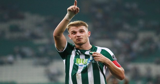 Bursaspor Genç Kaptanı İle Sözleşme Uzatmaya Hazırlanıyor