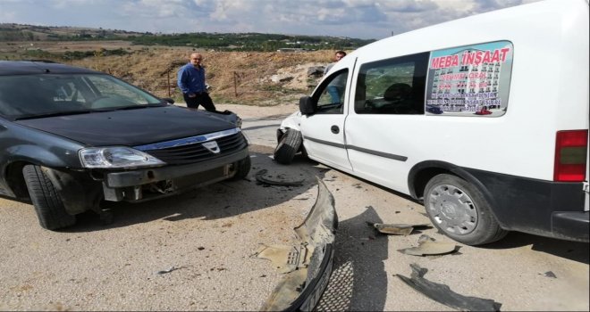 Bilecikte Trafik Kazazı; 5 Yaralı