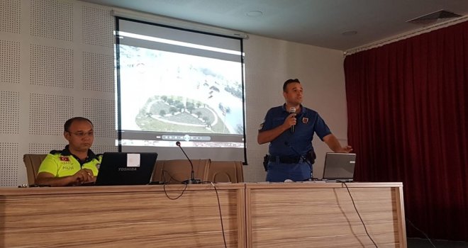 Develide Öğretmelere Yönelik Trafik Eğitim Semineri Başladı