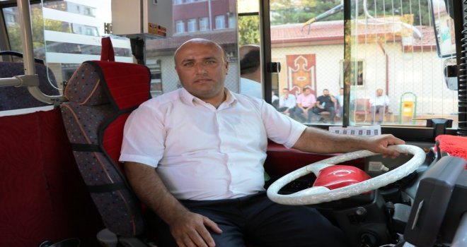 (Özel Haber) Otobüs Şoförü Kalp Krizi Geçiren Yolcuyu Acil Servise Götürdü