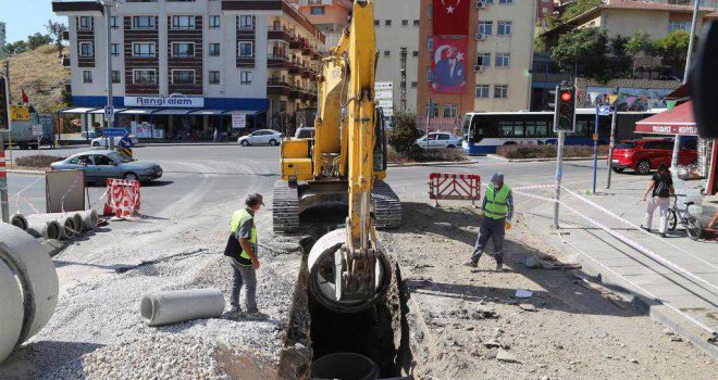 ASKİ'DEN MAMAK'IN ALTYAPISINA NEŞTER