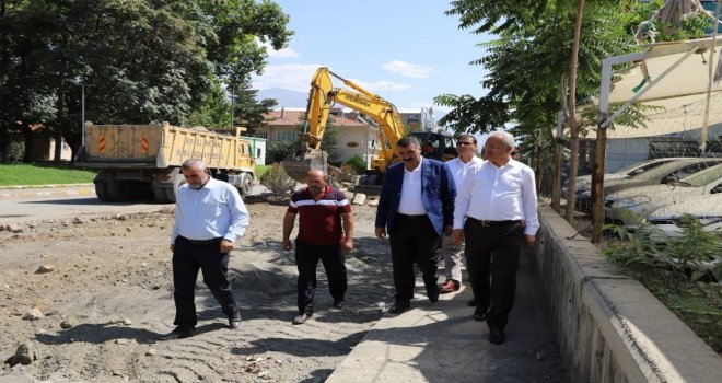 Zübeyde Hanım Caddesinde Çalışmalar Başladı