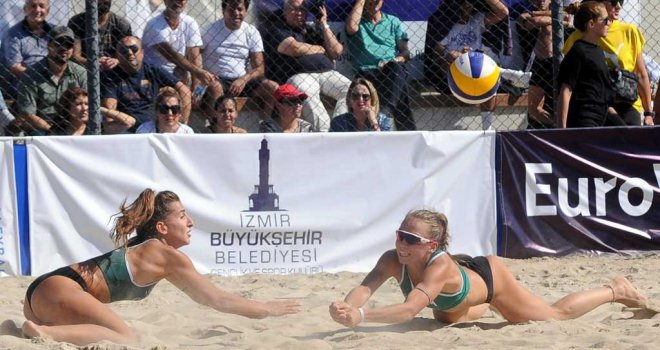 Plaj voleybolunun en iyileri İzmir’e geliyor