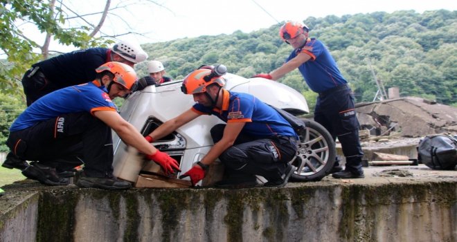 İtfaiye Ve Afaddan Gerçeği Aratmayacak Tatbikat