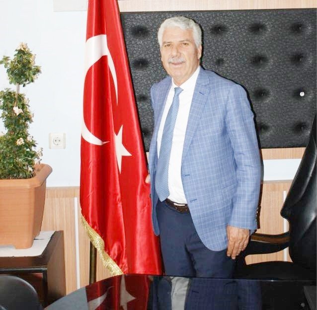 Şehmus Karamehmetoğlu Yılın Belediye Başkanı Seçildi