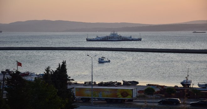 Feribot Seferlerinde Bayram Öncesi Yoğunluk Yaşanıyor