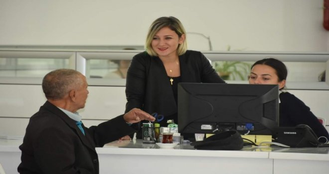 Hilal Masa, 10 Ayda 10 Bin Talebe Yanıt Verdi