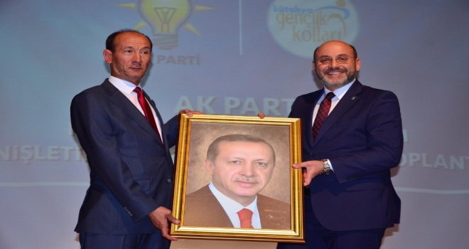 Şaphane Belediye Başkanı Rasim Daşhan Ak Partiye Geçti