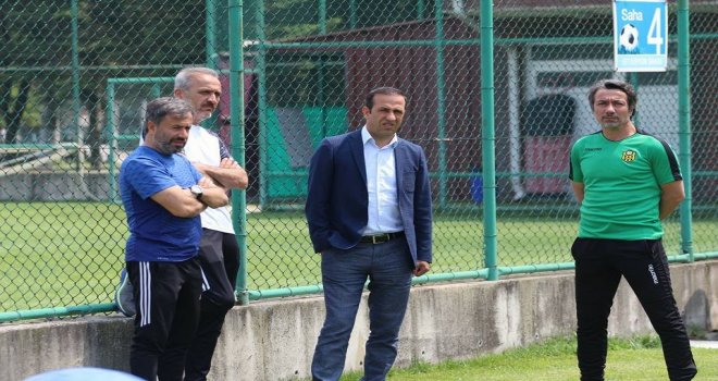 (Özel Haber) Adil Gevrek: “Transferde Görüştüğümüz Oyuncular Var”