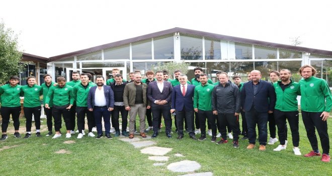 Vali Bilgin, Kırklarelispor Futbolcuları İle Kahvaltıda Buluştu