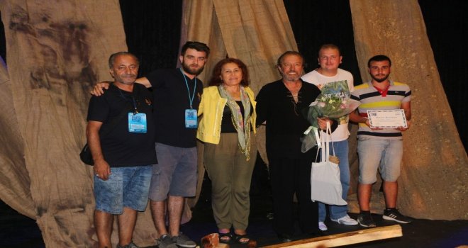 Kuşadası Belediyesi 2. Tiyatro Festivali Sona Erdi